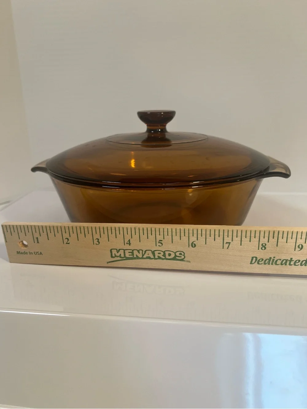 Vintage Anchor Hocking 1.5 Qt Rich Amber Glass Covered Casserole Dish.